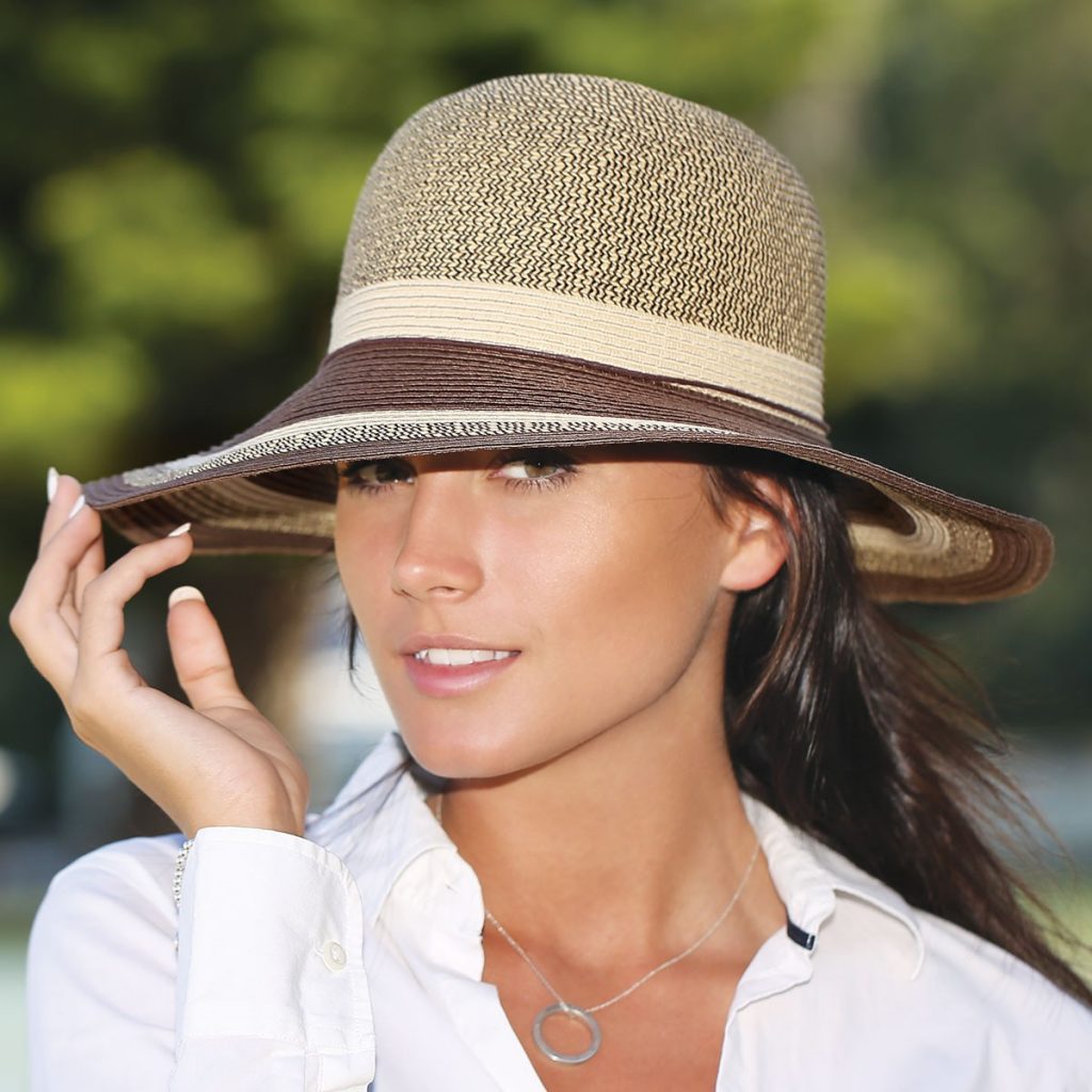 pharmacy Upset Calm Cum să porți pălăria cu stil - Maxine Over 50