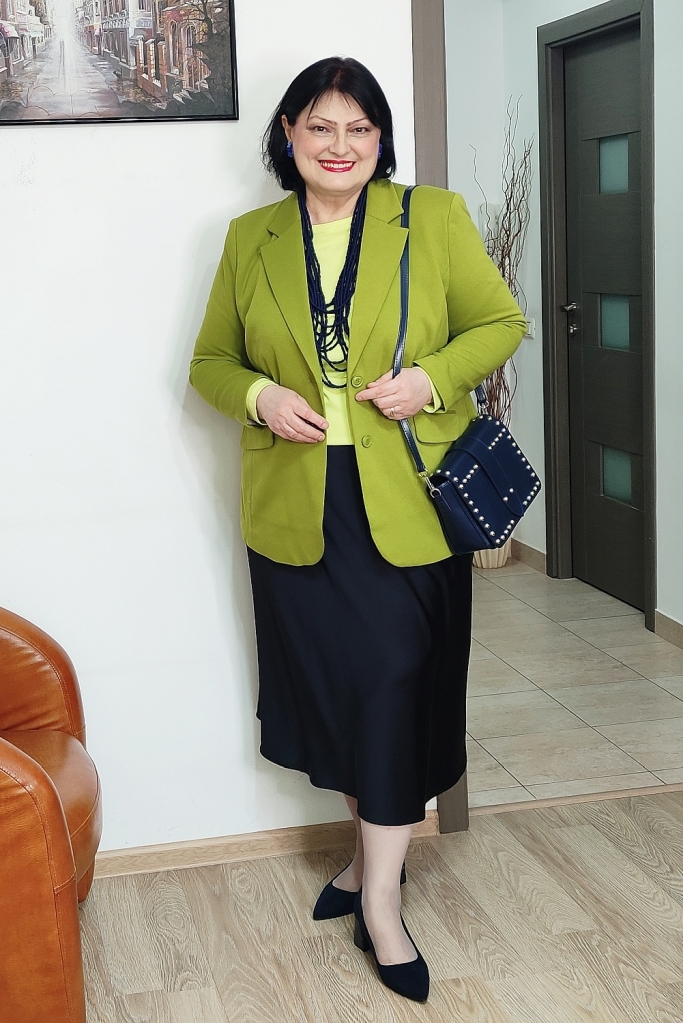 Chartreuse - cea mai populară nuanţă de verde în primăvara asta